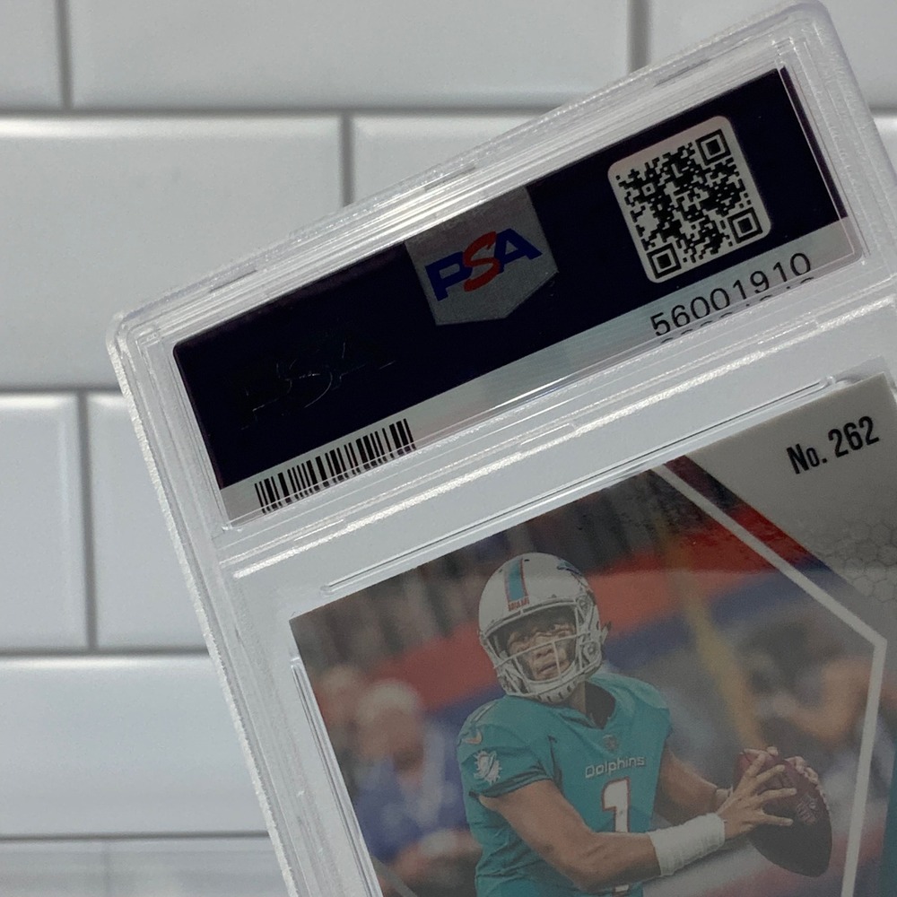 Panini Mosaic 2020 Tua Tagovailoa #262 PSA 9 Mint - Picture 5 of 6